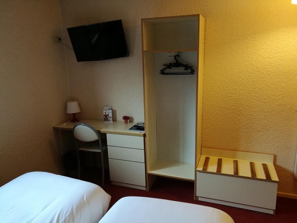 Lys Hotel Halluin Bagian luar foto