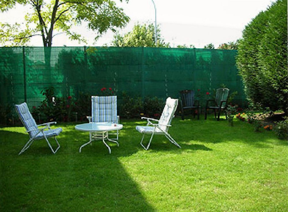 Lys Hotel Halluin Bagian luar foto