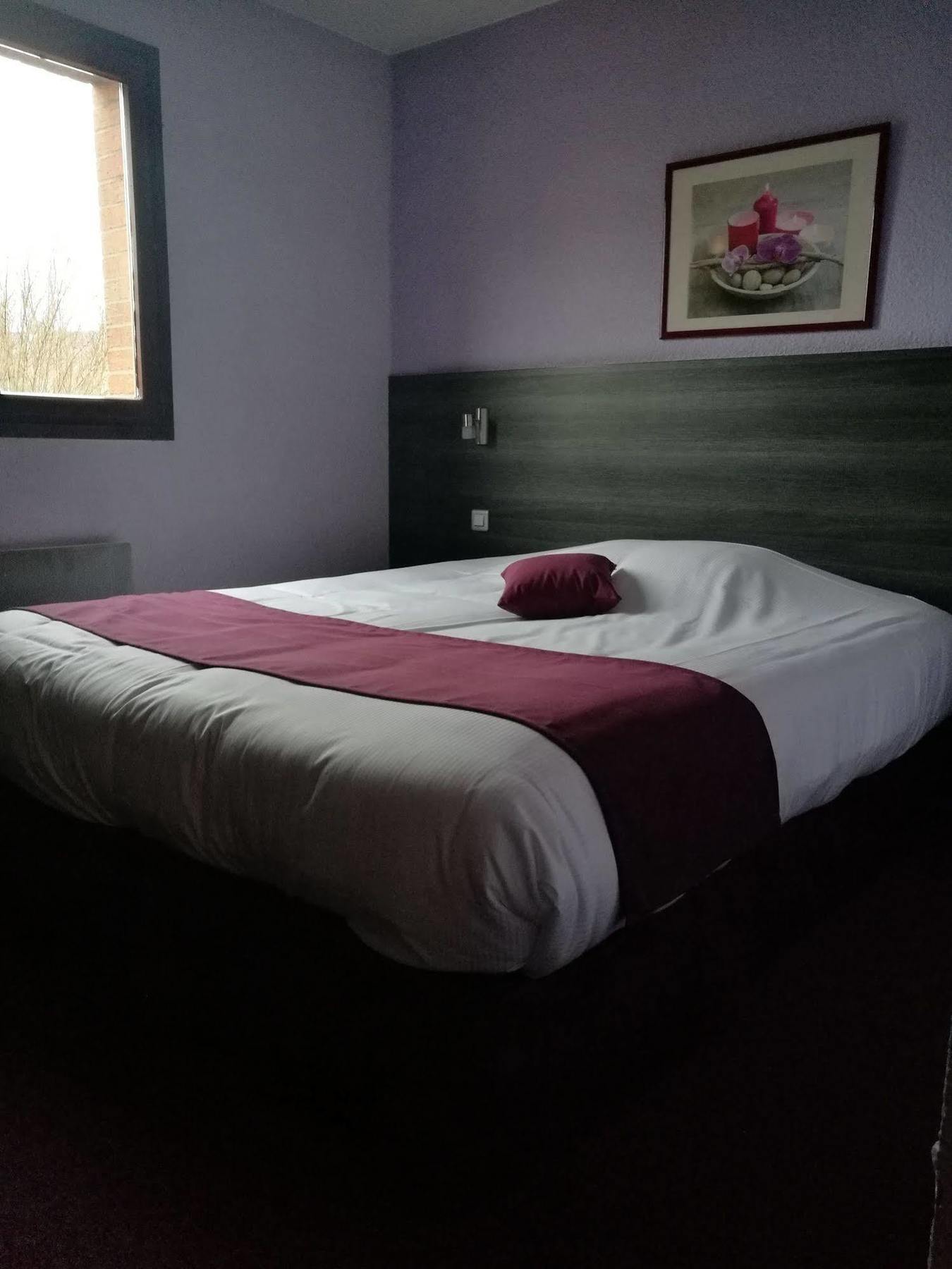 Lys Hotel Halluin Bagian luar foto